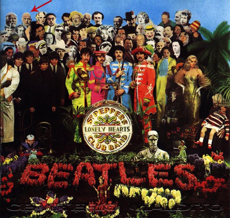 Aleister Crowley na capa do disco Sgt. Pepper's Lonely Hearts Club Band do Beatles